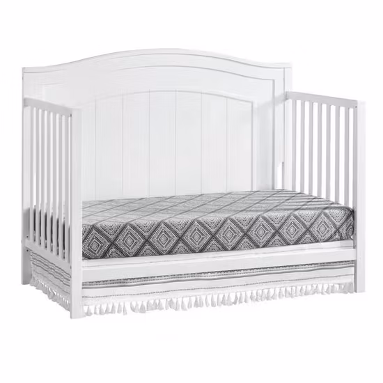 High Quality Wooden Baby Cot Bed Baby Crib Cot Convertible